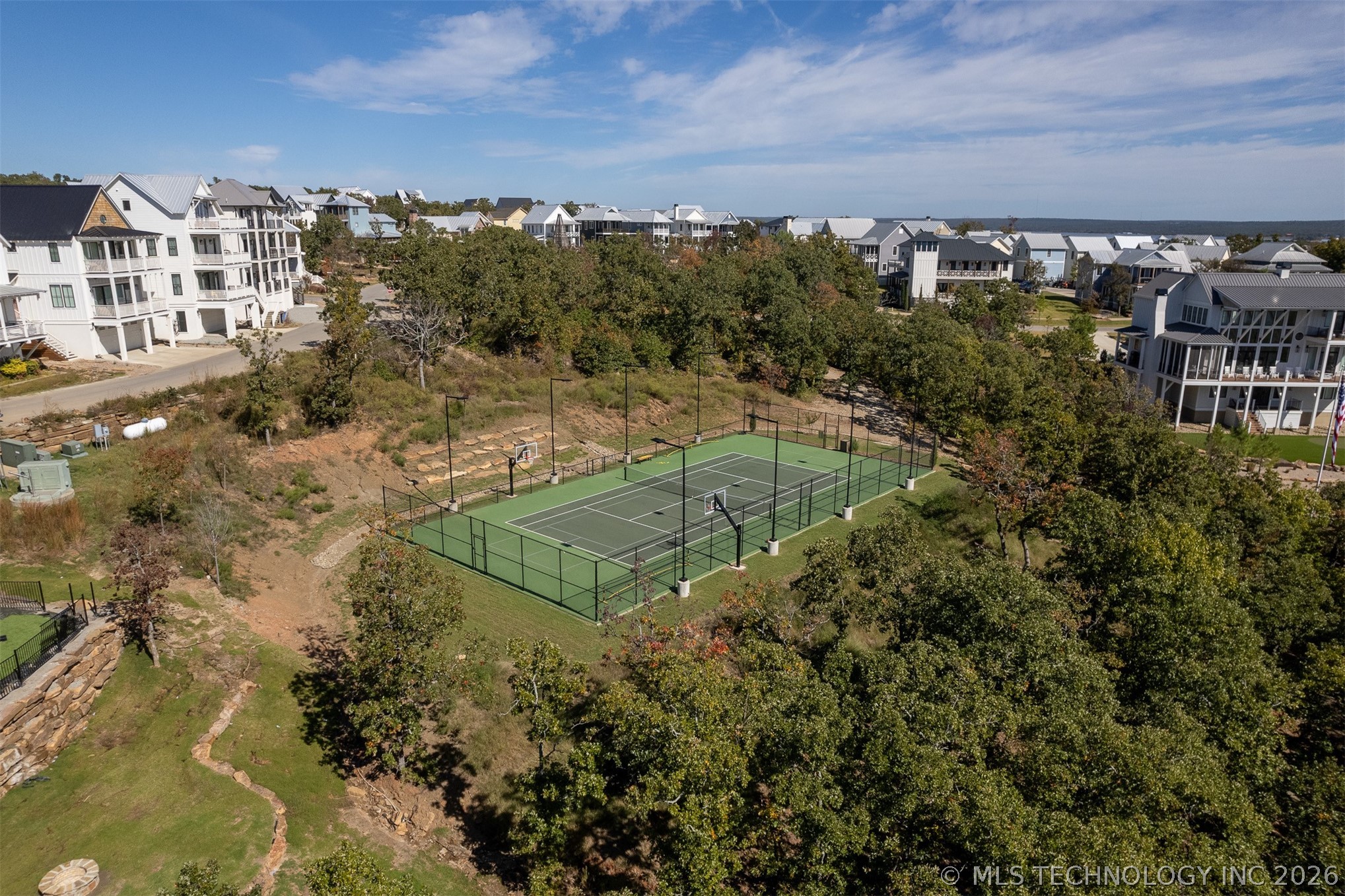 105 Lower Greenway