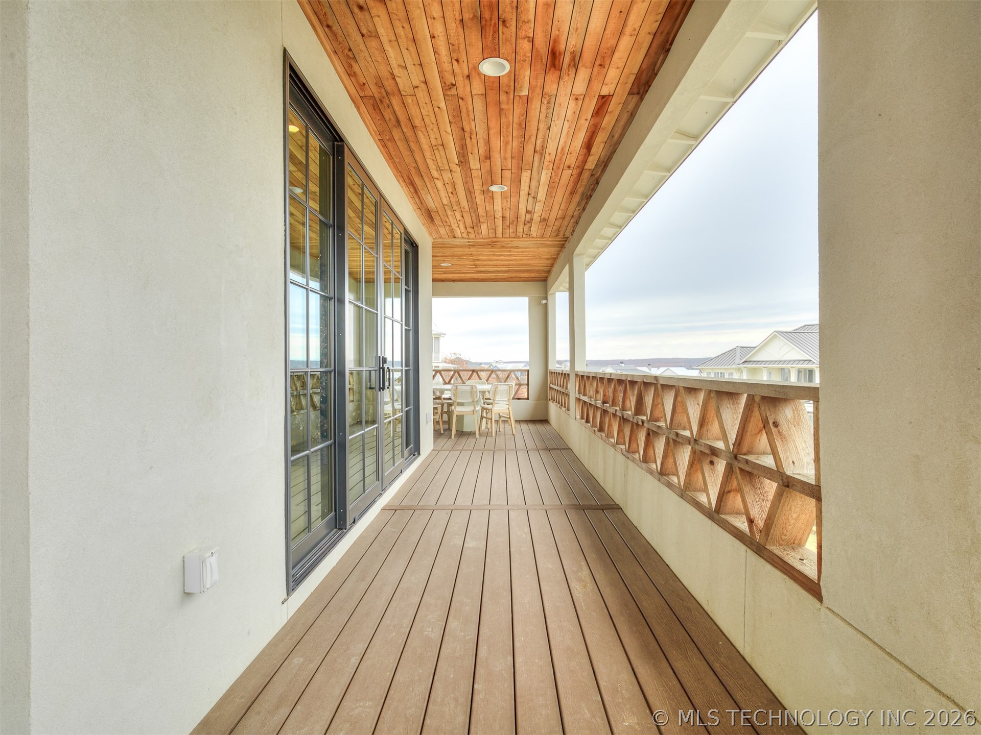105 Lower Greenway