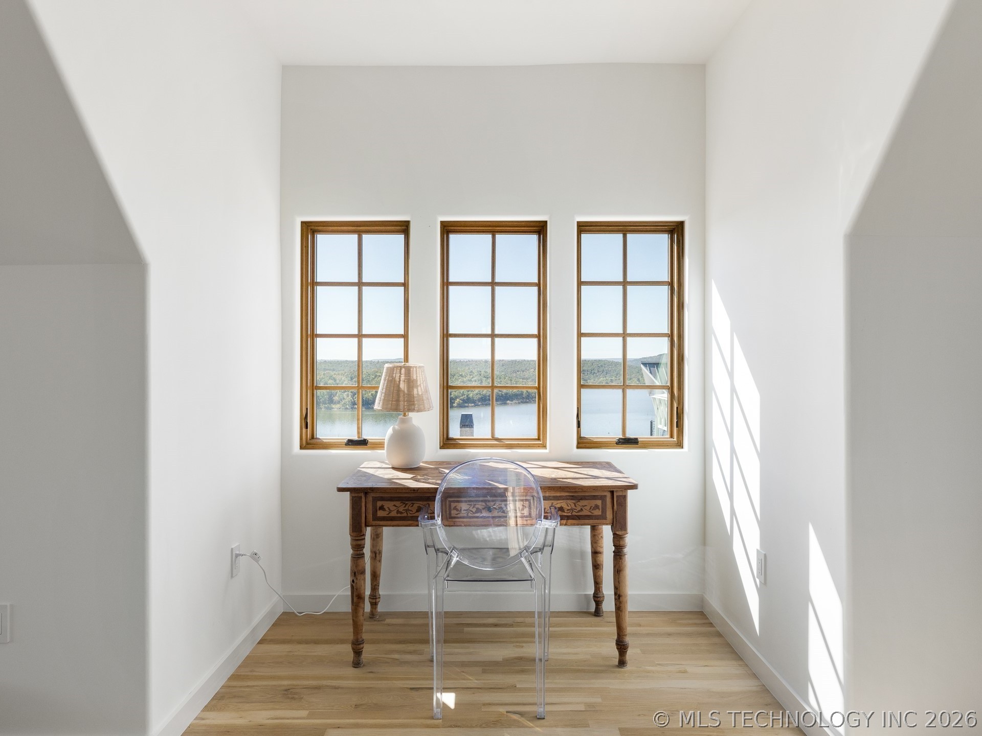 105 Lower Greenway