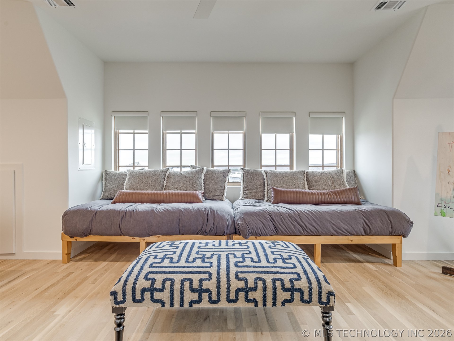 105 Lower Greenway