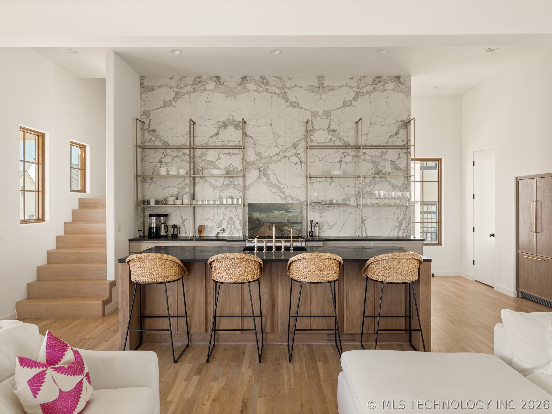 105 Lower Greenway