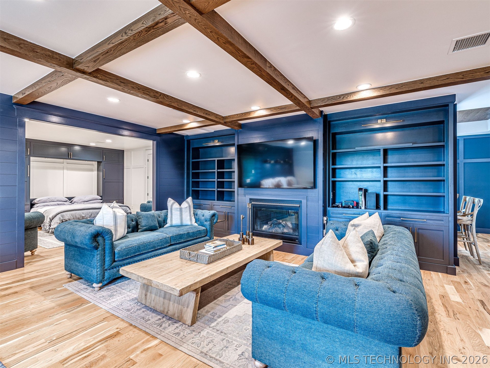 104 Ridgeline Road