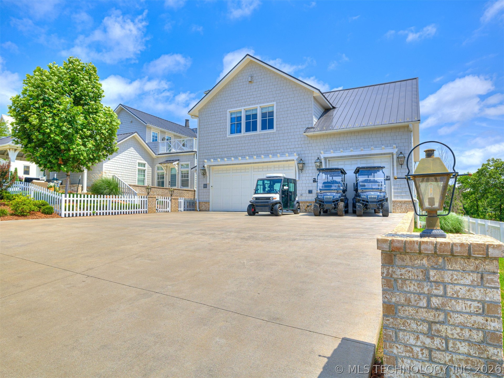 104 Ridgeline Road