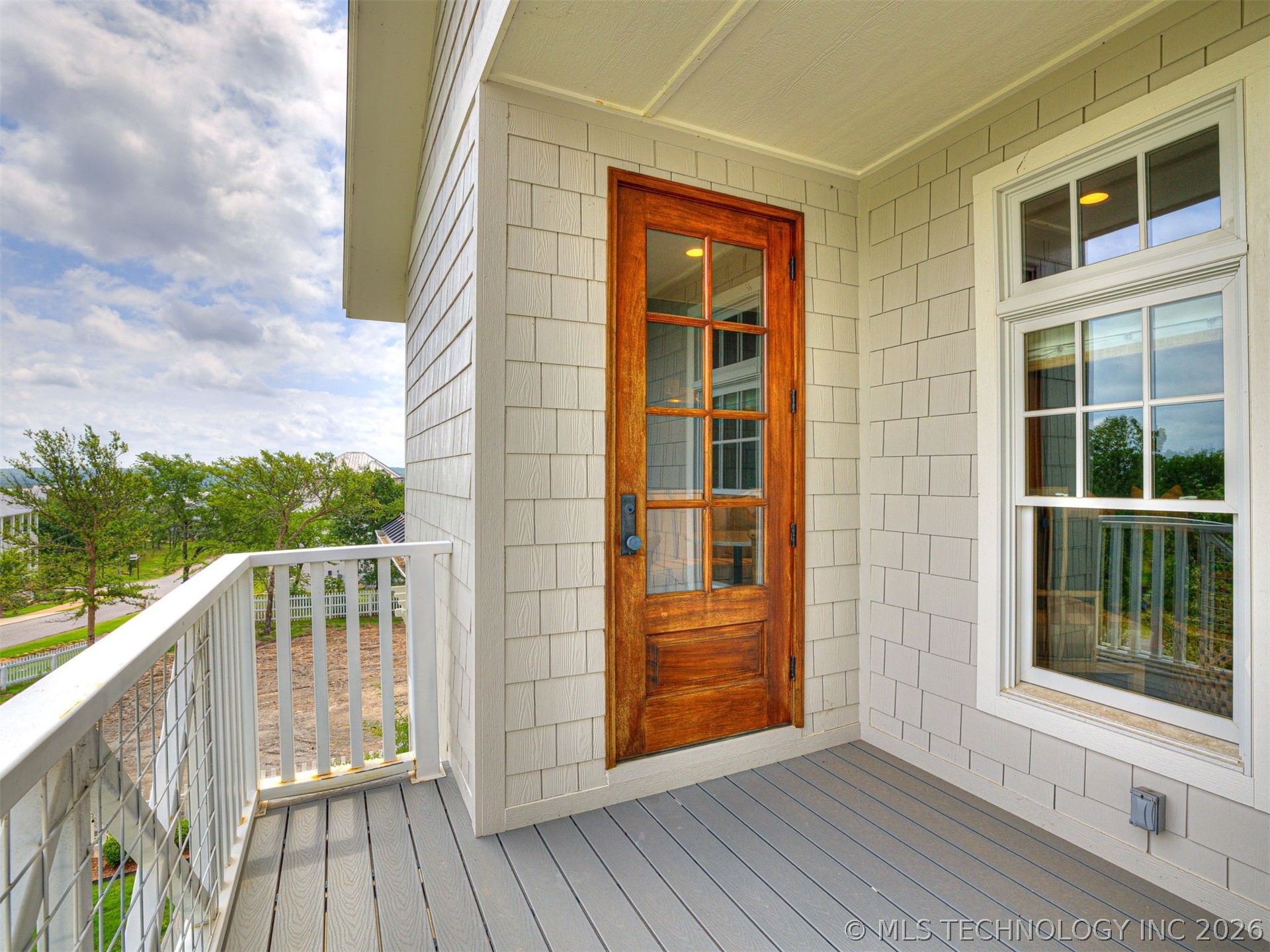 104 Ridgeline Road