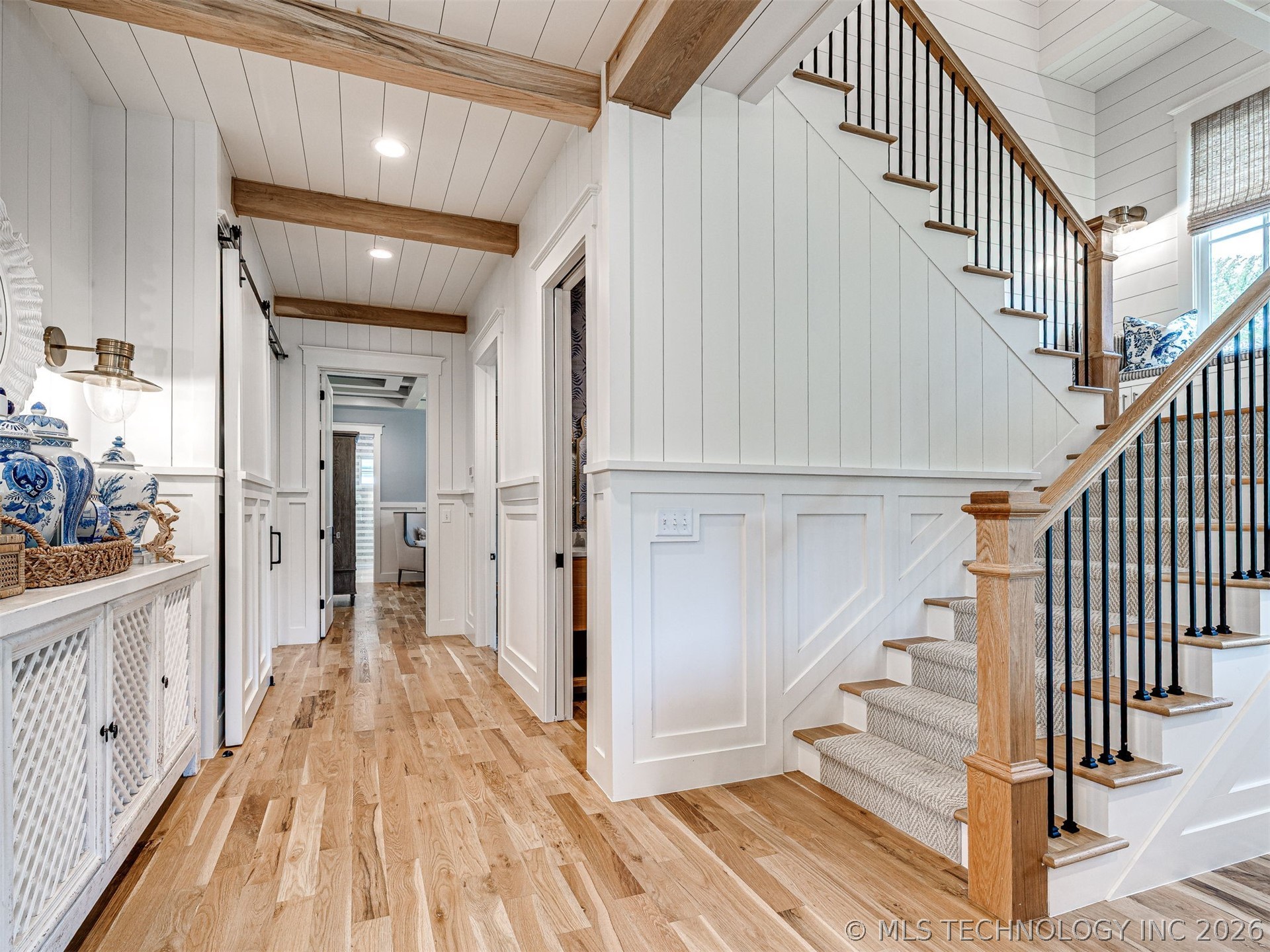 104 Ridgeline Road