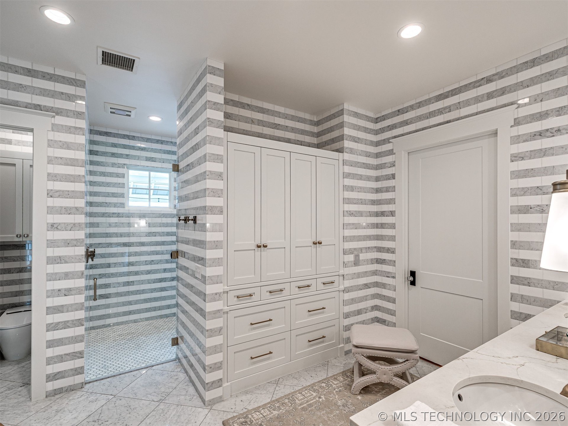 104 Ridgeline Road