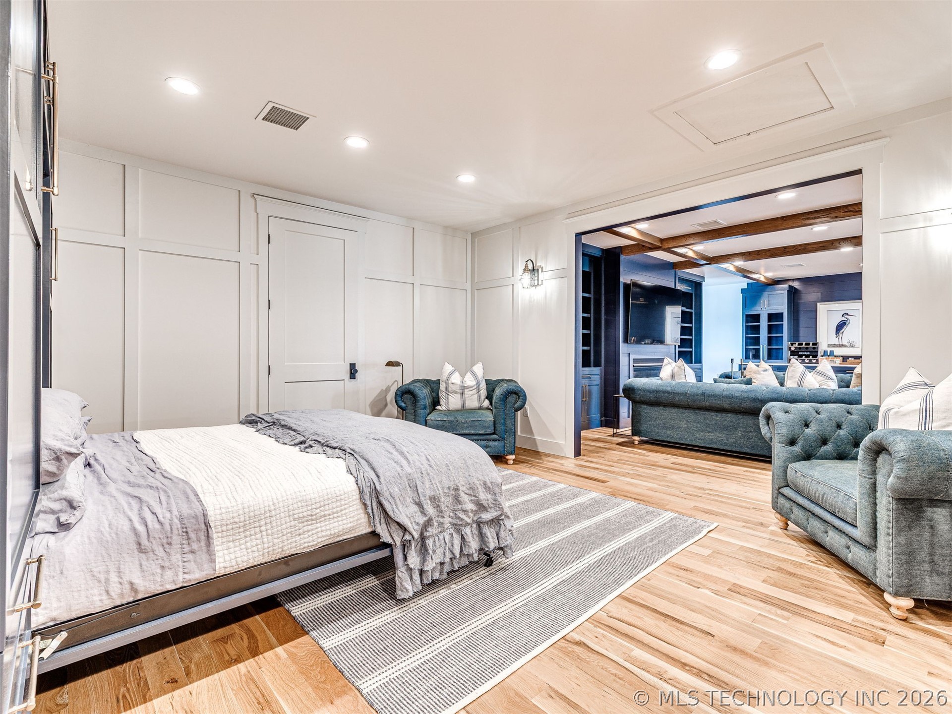 104 Ridgeline Road