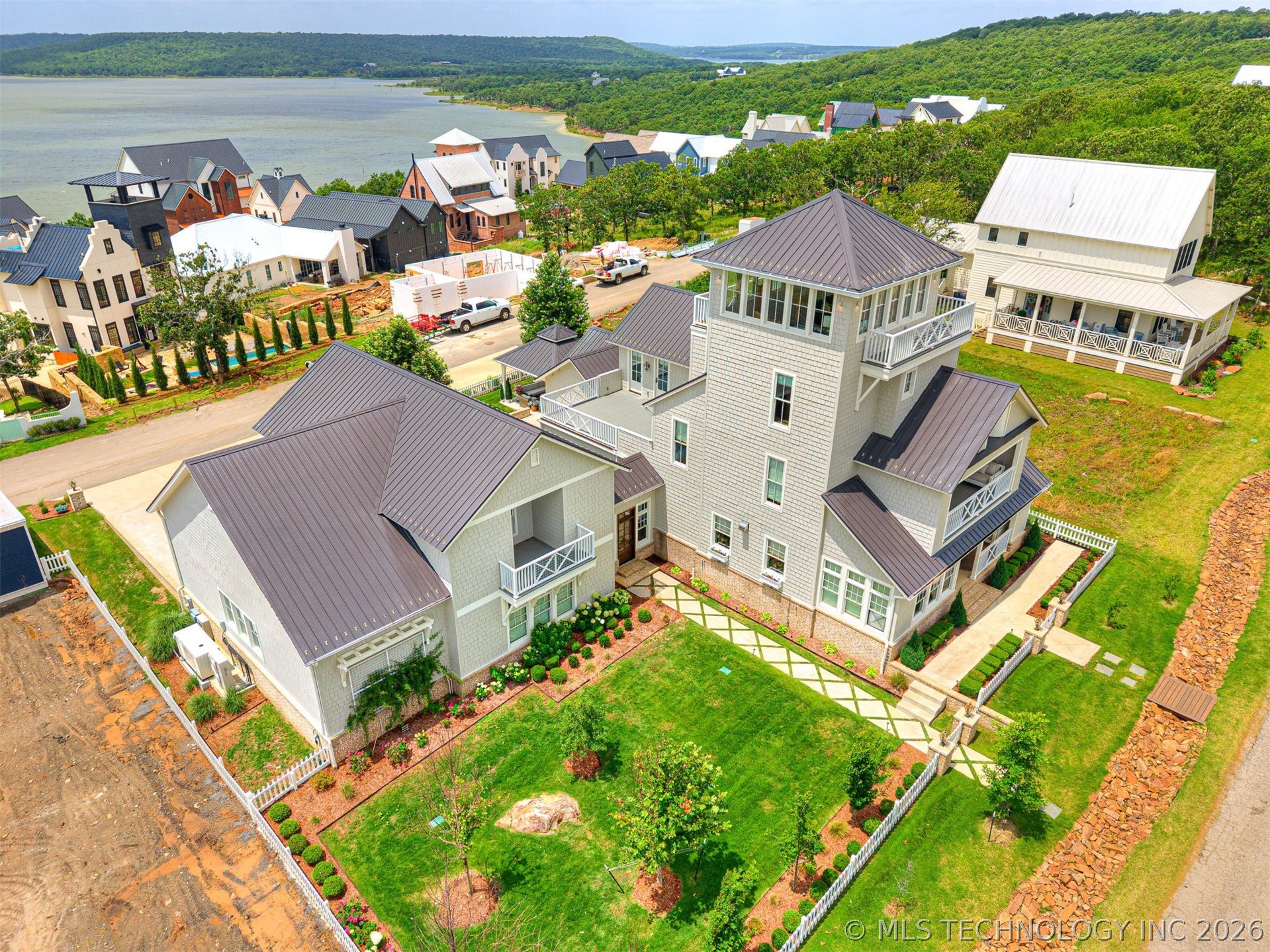 104 Ridgeline Road