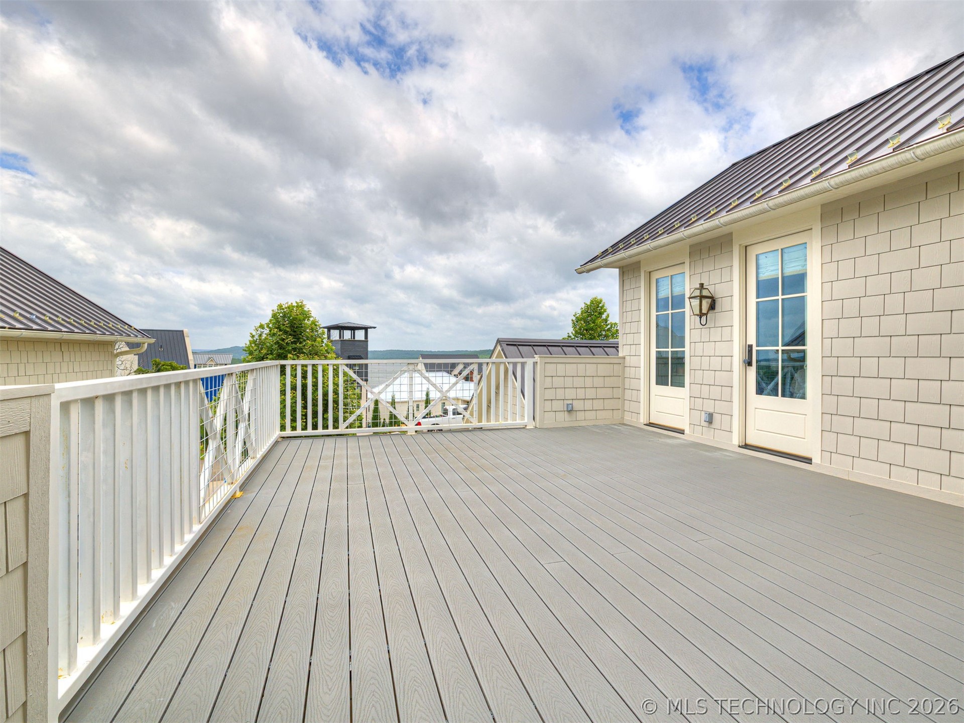 104 Ridgeline Road