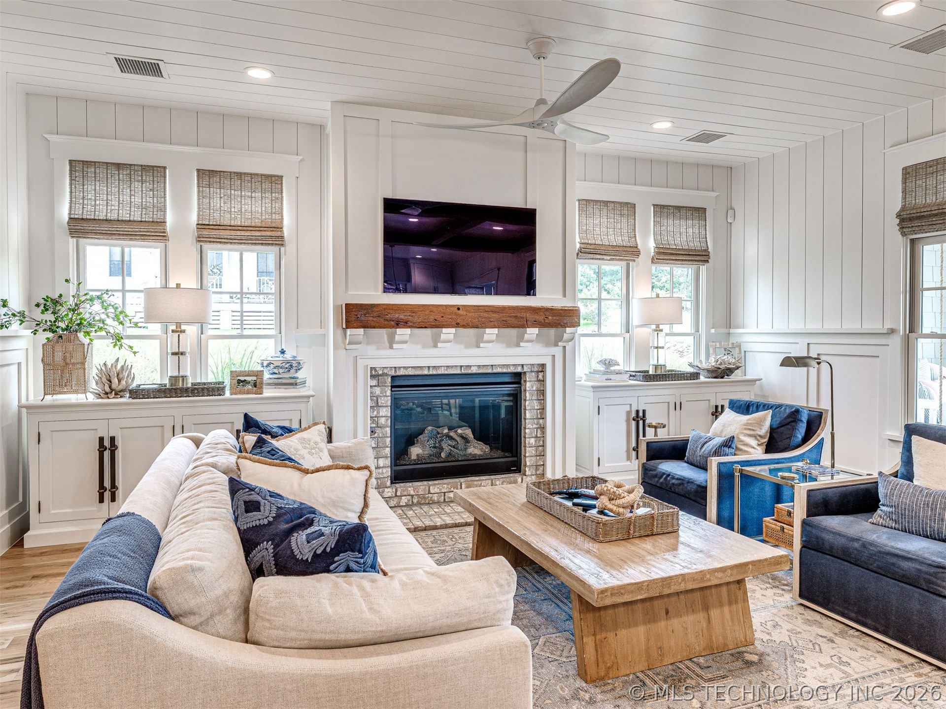 104 Ridgeline Road