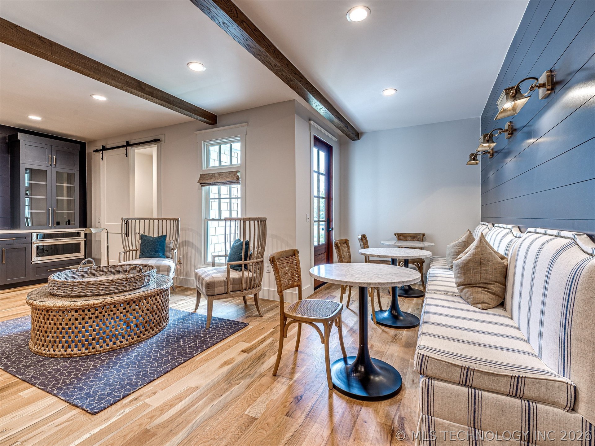 104 Ridgeline Road