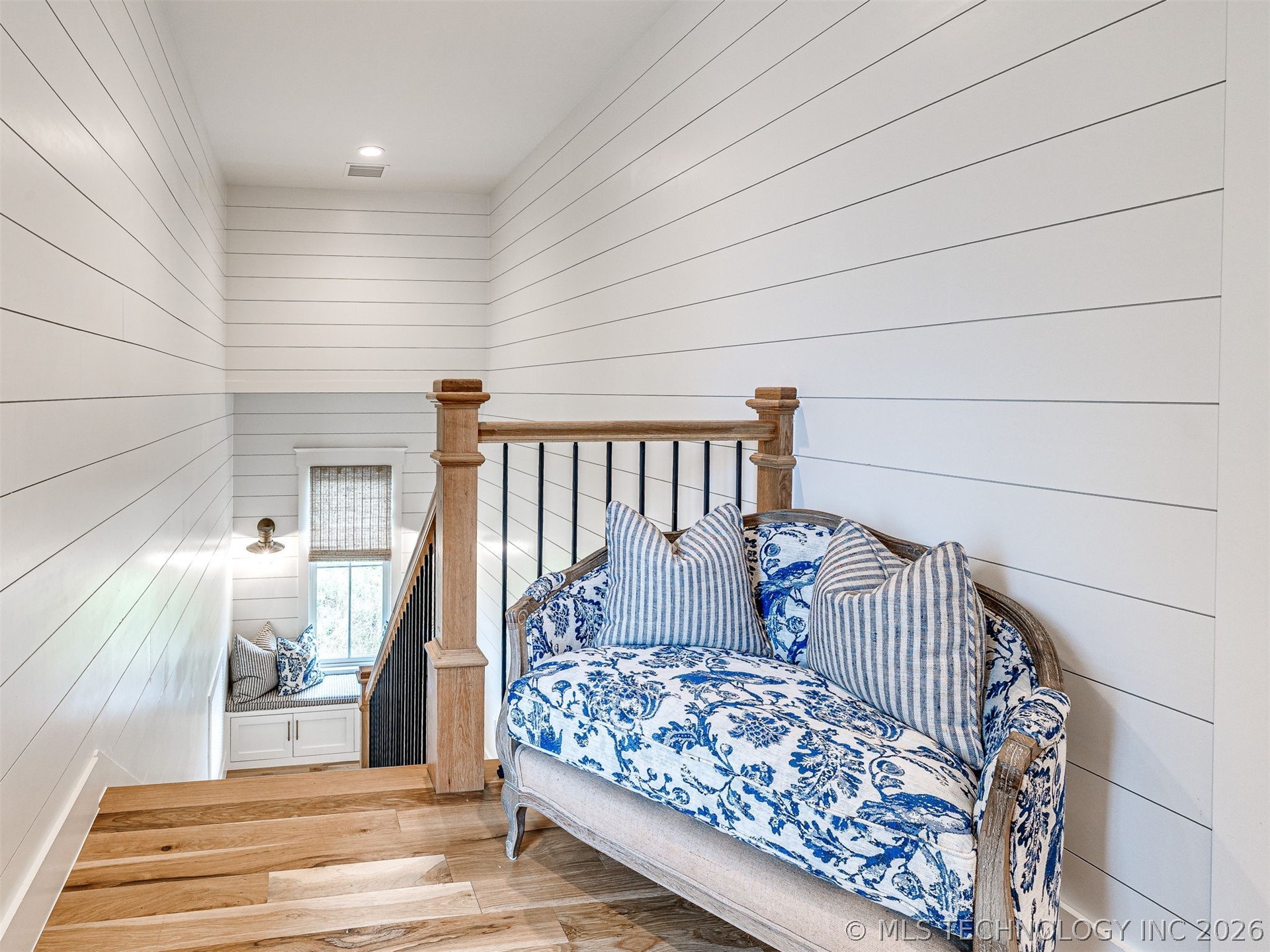 104 Ridgeline Road