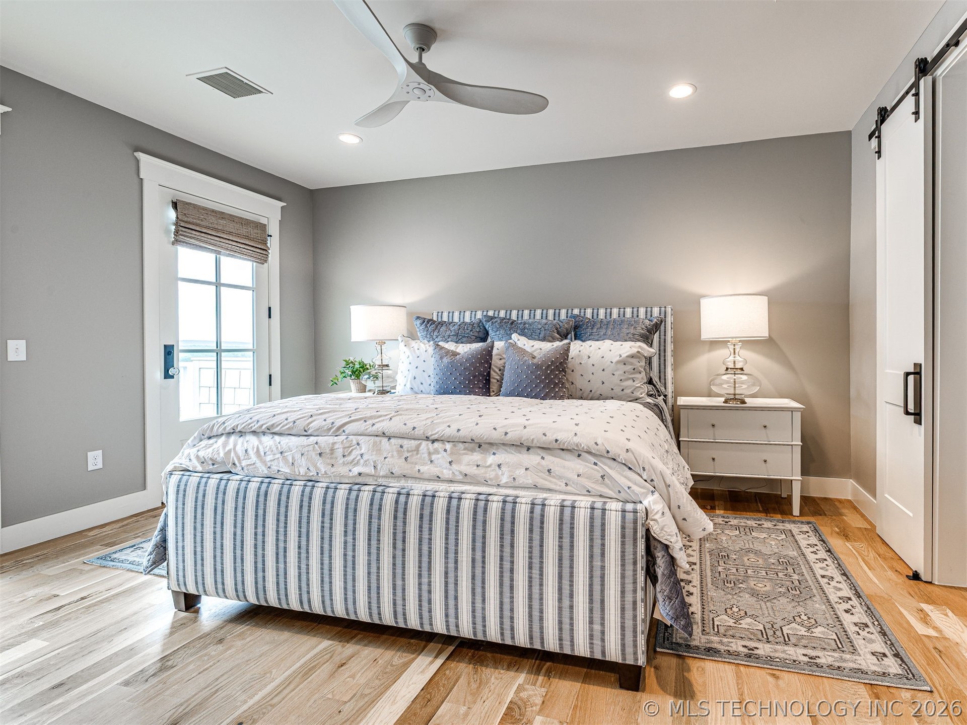 104 Ridgeline Road