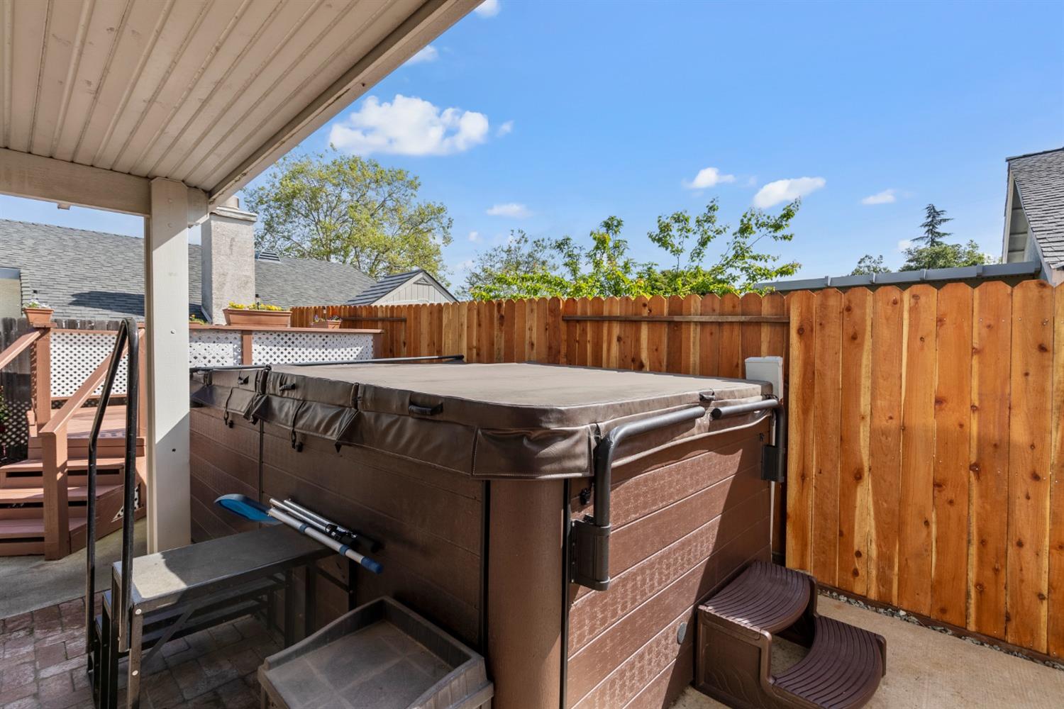 3513 Ridge Rim Court