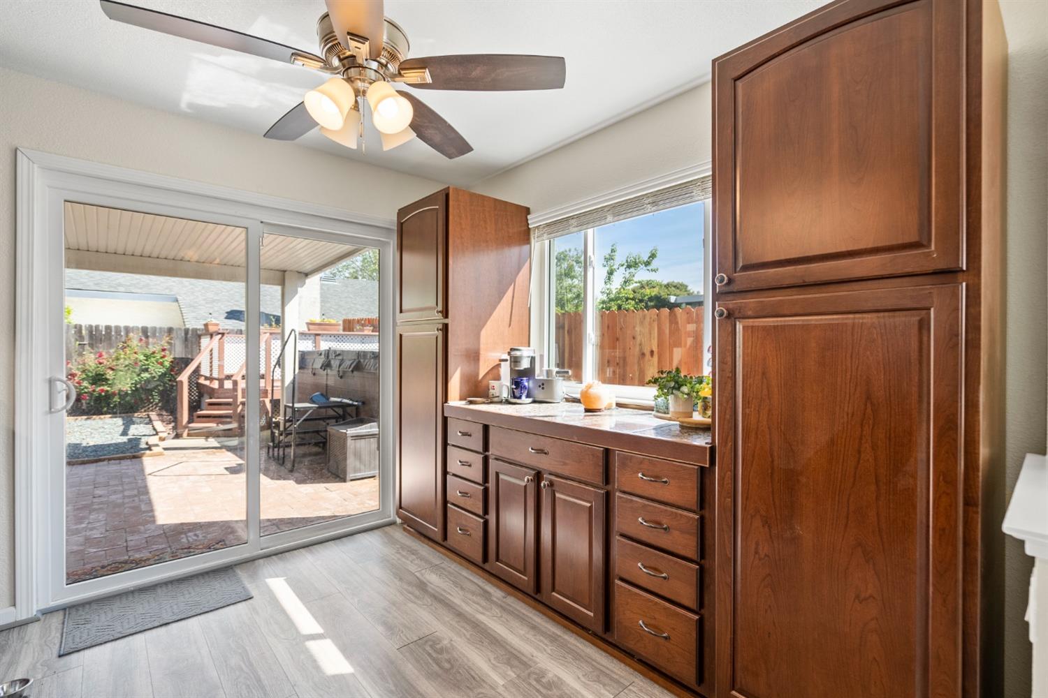 3513 Ridge Rim Court