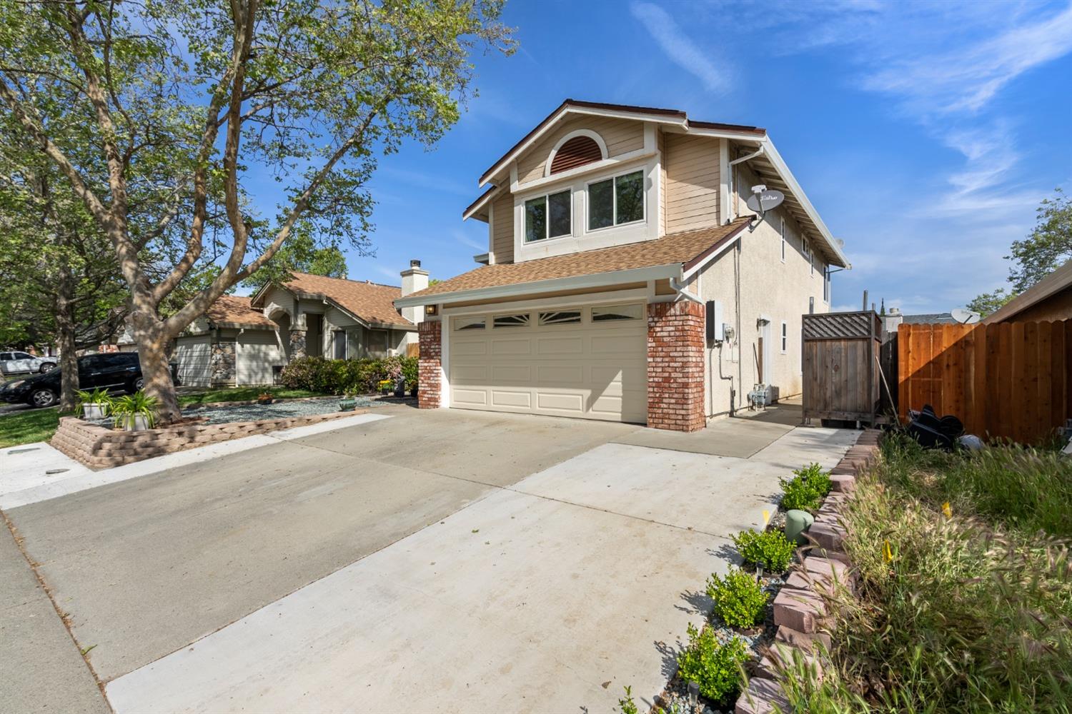 3513 Ridge Rim Court