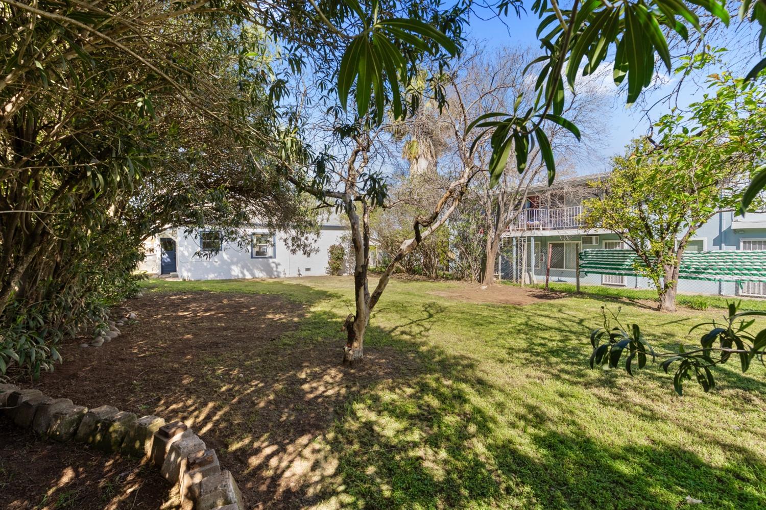 2562 Erickson Street