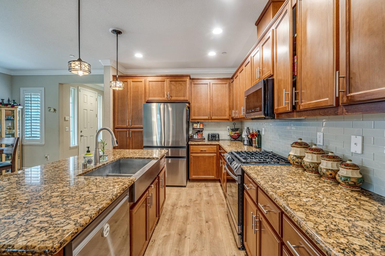 9904 Storm Petrel Court