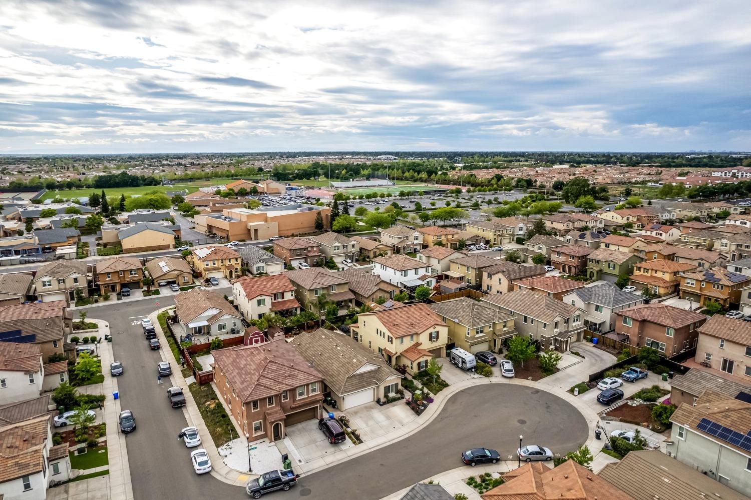 9904 Storm Petrel Court