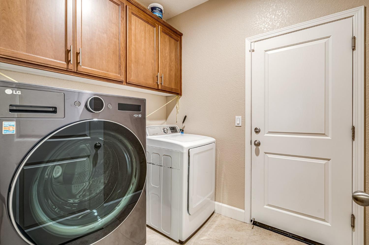 9904 Storm Petrel Court