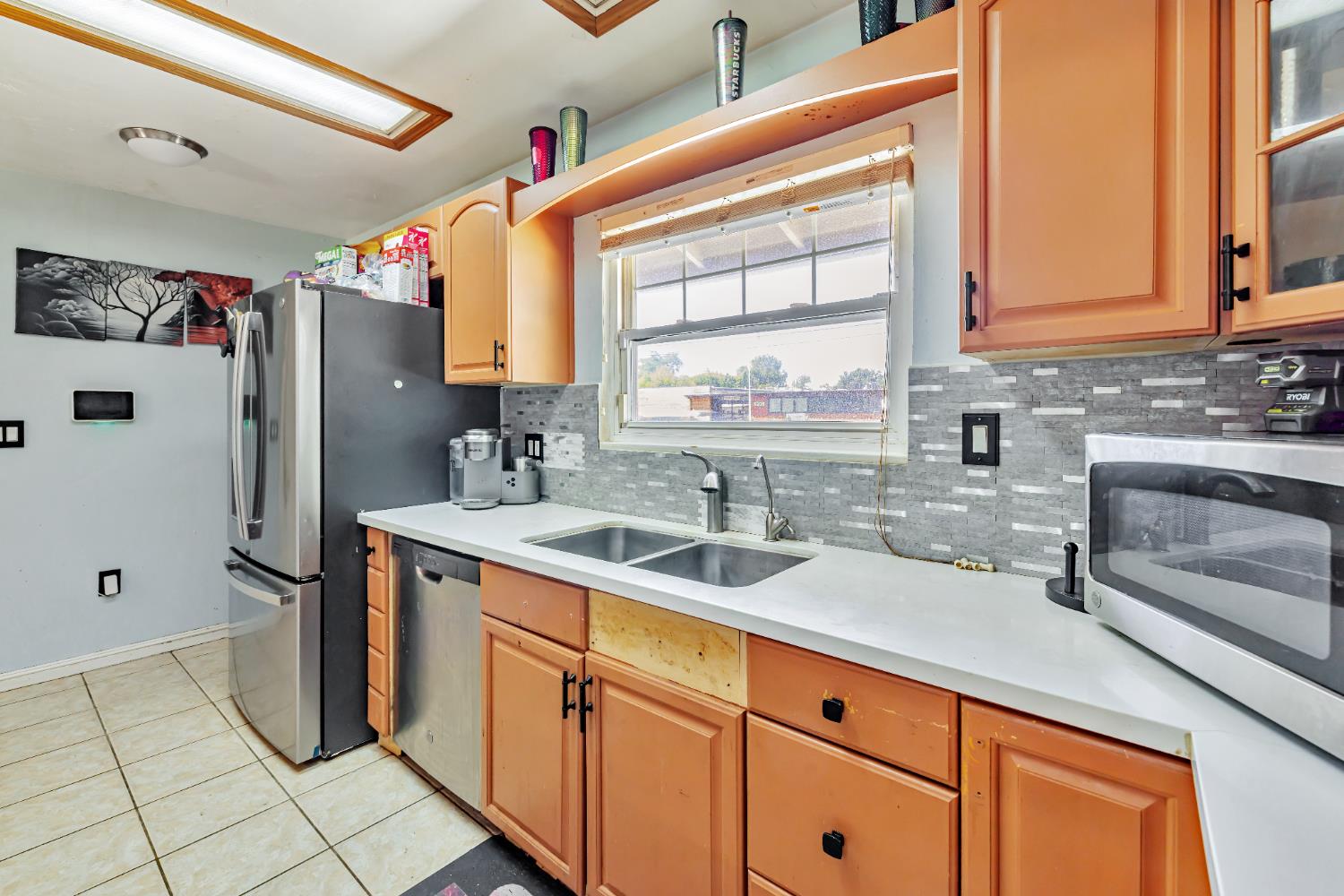 3212 Hurley Way
