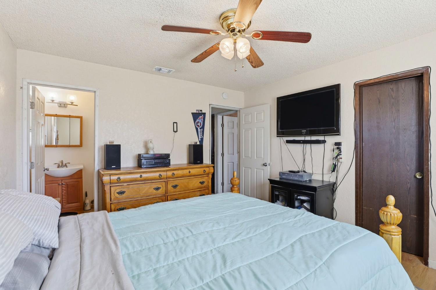 328 Las Animas Circle