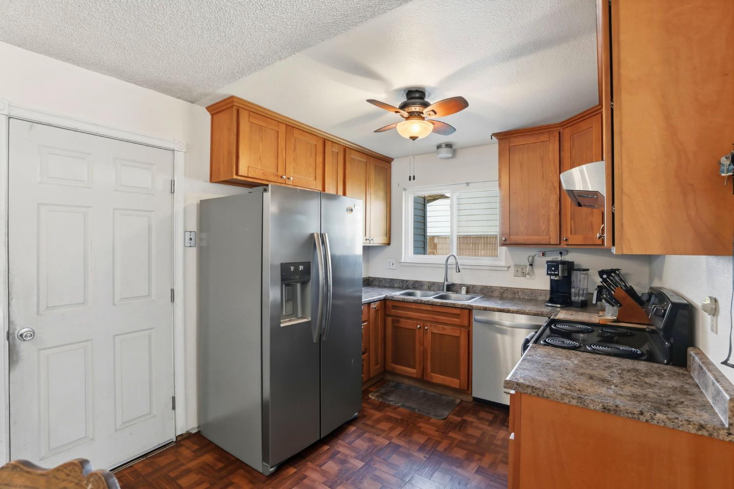 328 Las Animas Circle