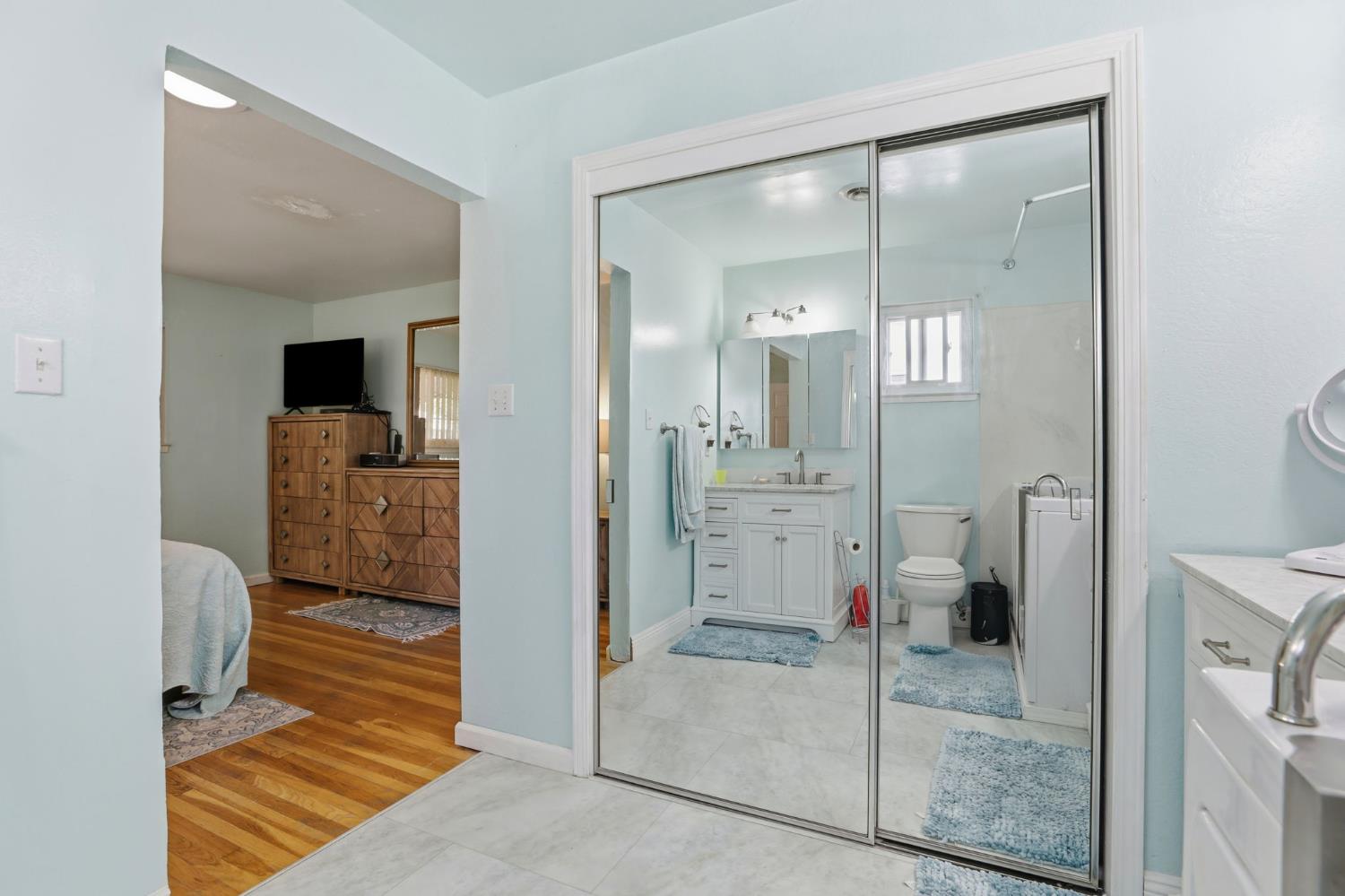 7545 Almondwood Avenue