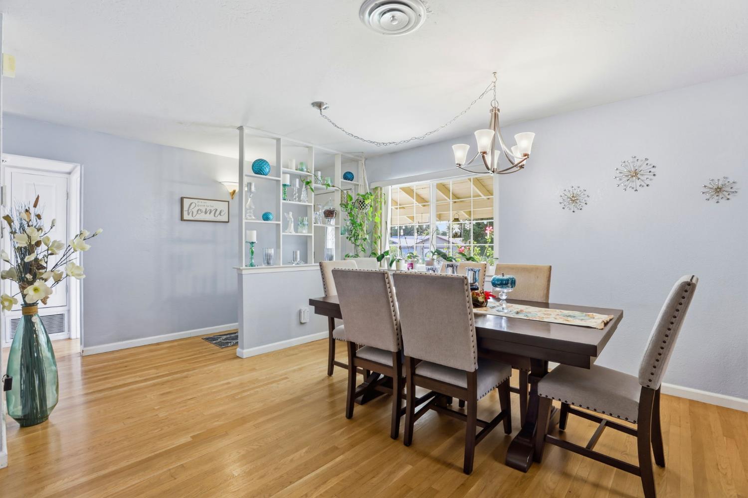 7545 Almondwood Avenue