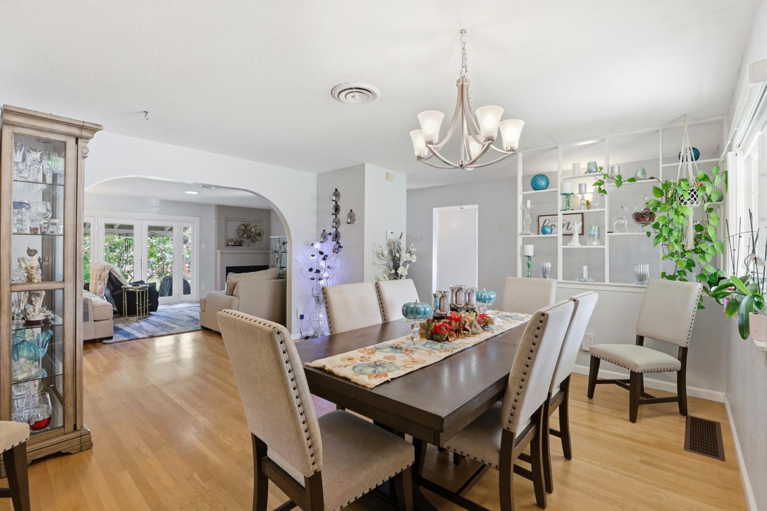 7545 Almondwood Avenue