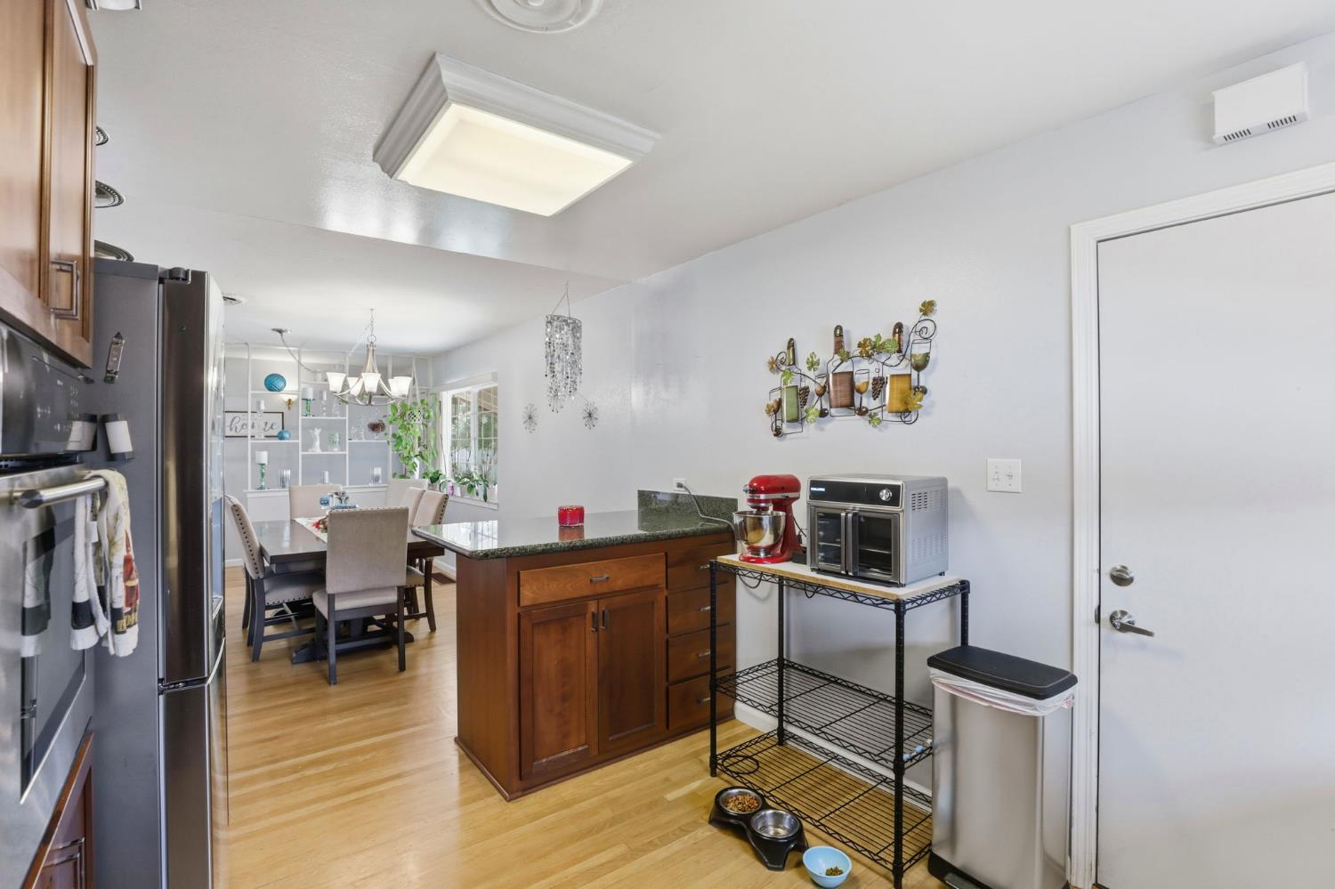 7545 Almondwood Avenue