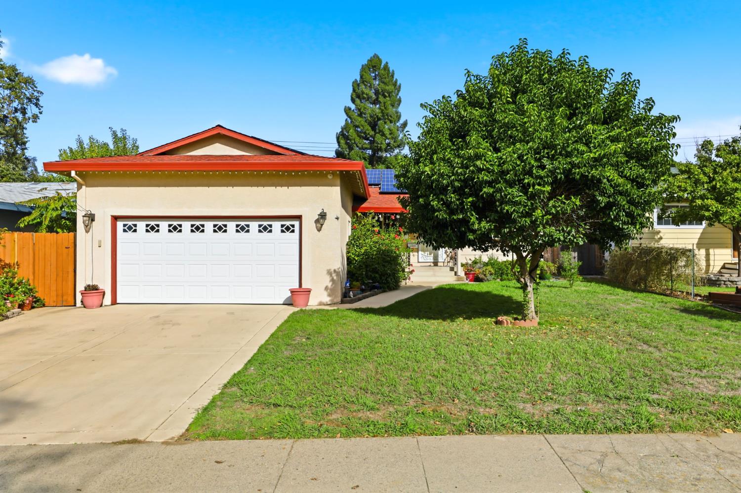 7545 Almondwood Avenue