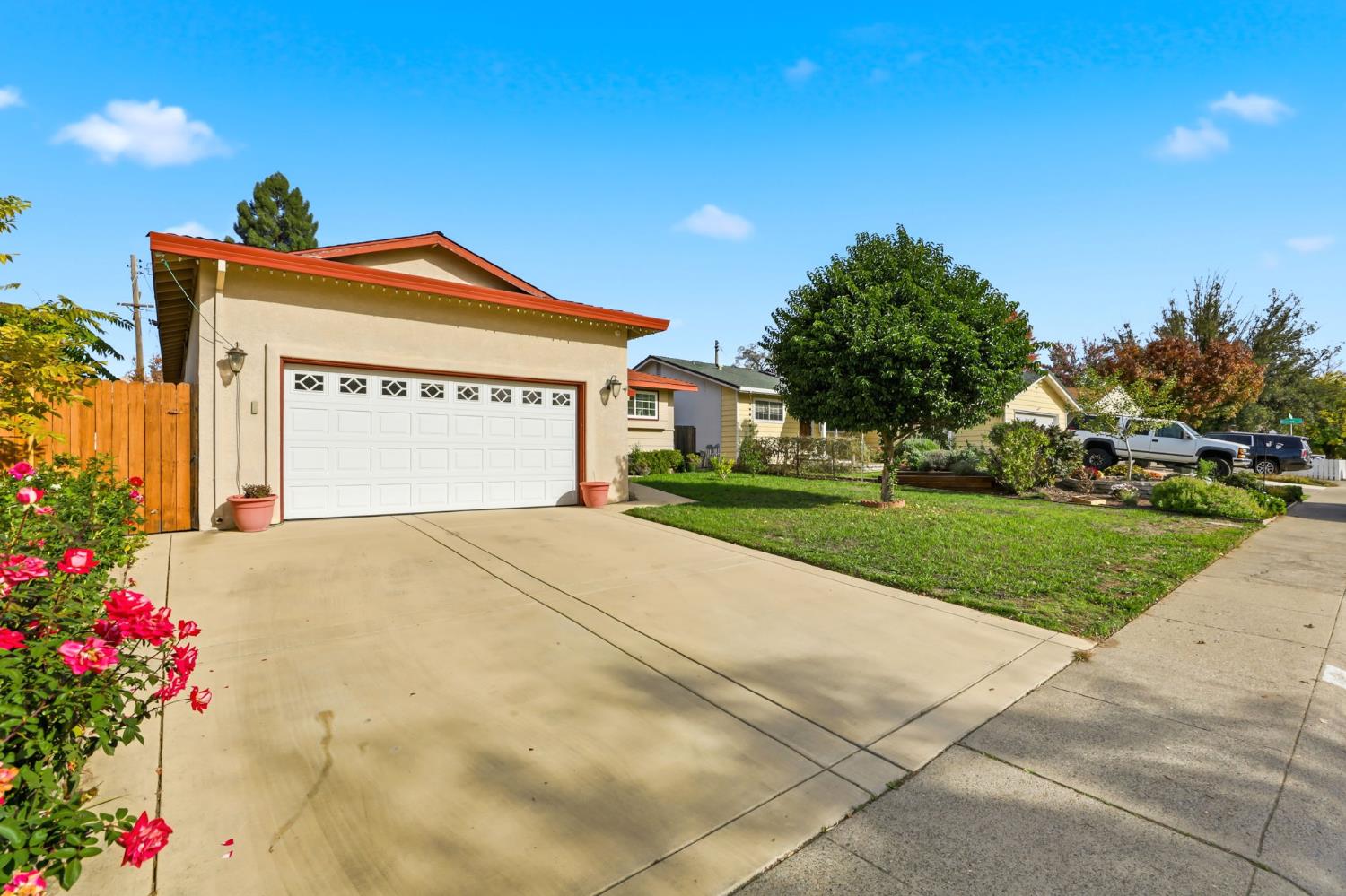 7545 Almondwood Avenue