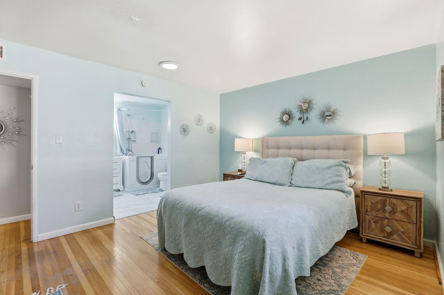 7545 Almondwood Avenue