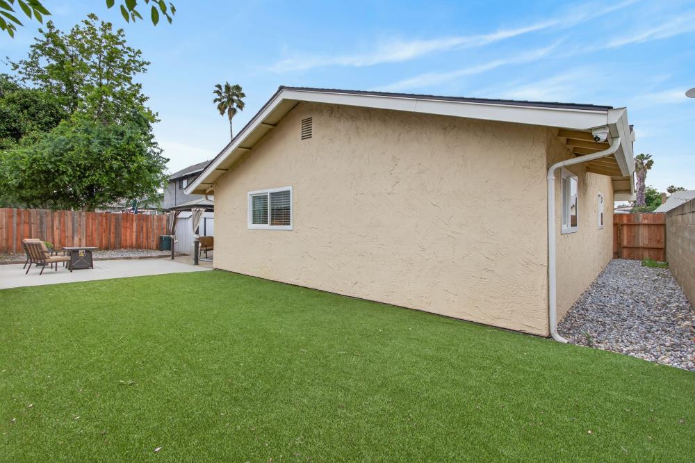 5932 Birchglade Way
