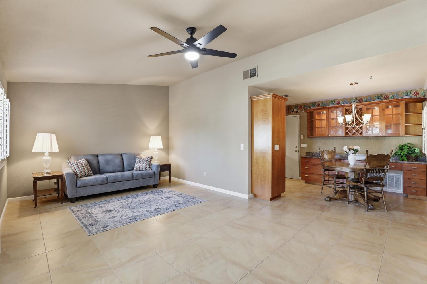 7526 Sunfaire Lane