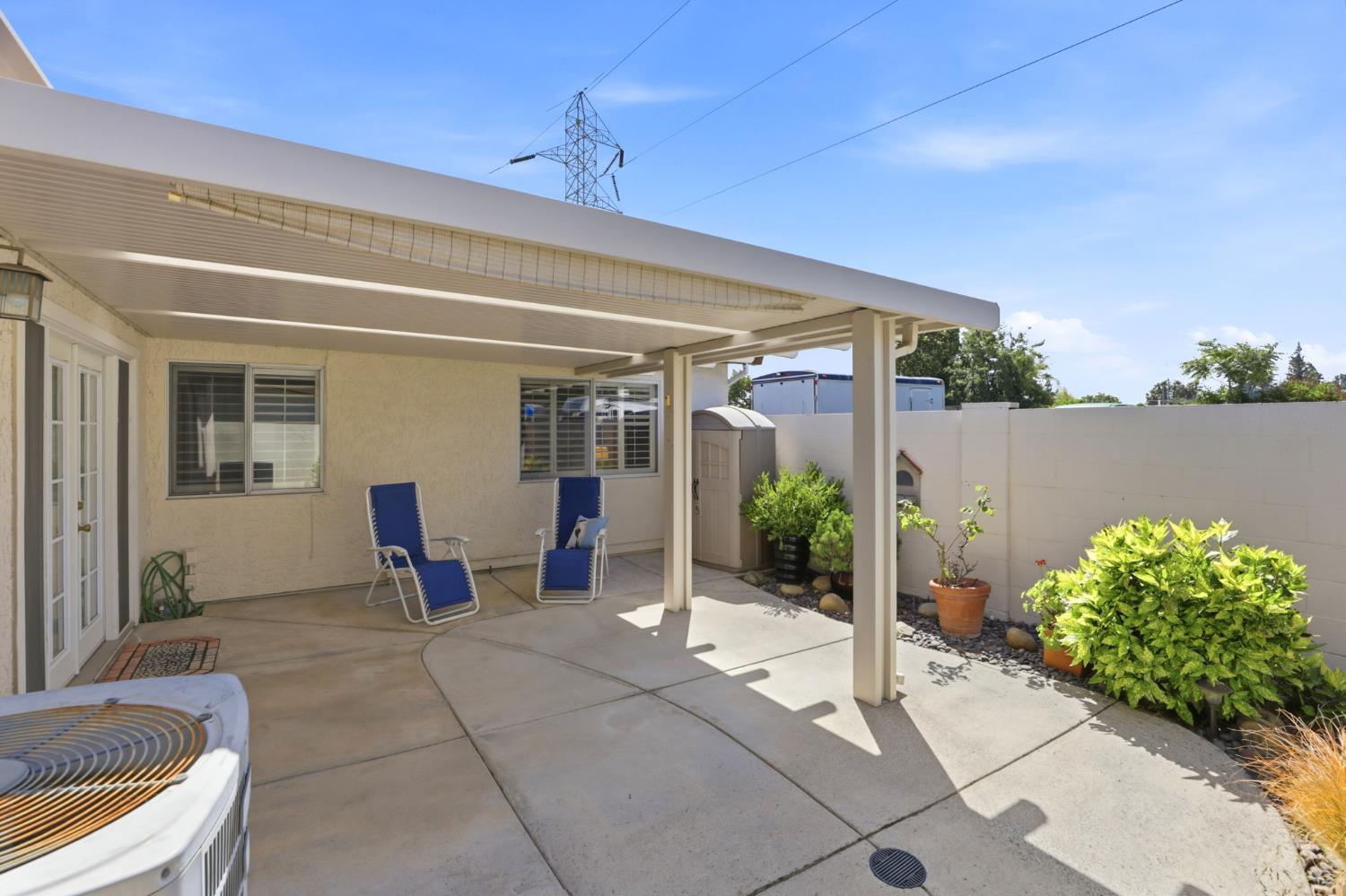 7526 Sunfaire Lane