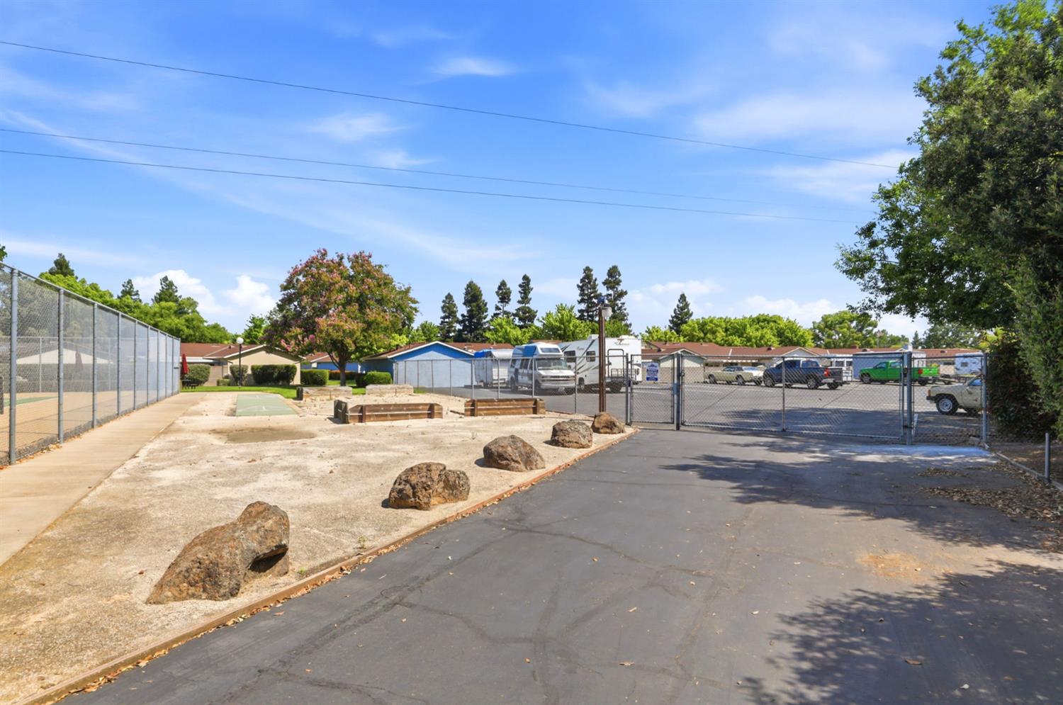 7526 Sunfaire Lane