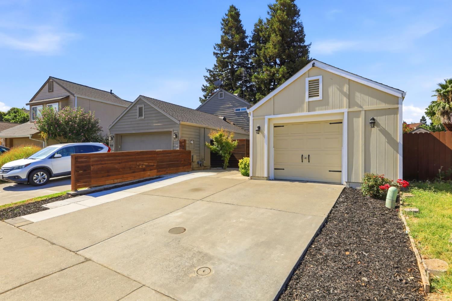 2410 Seamist Drive