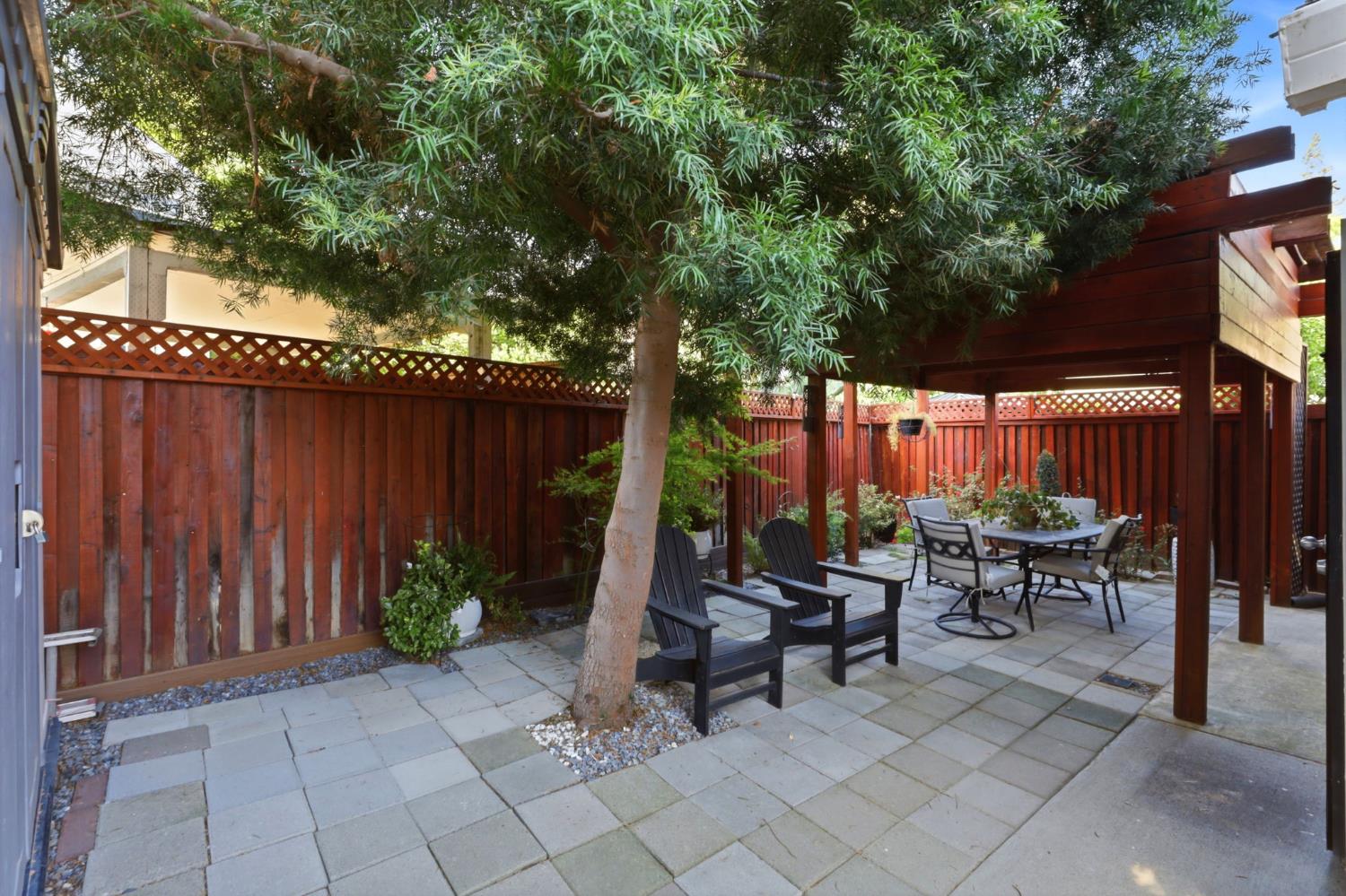 2410 Seamist Drive