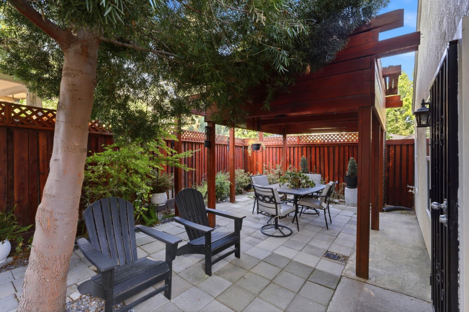 2410 Seamist Drive