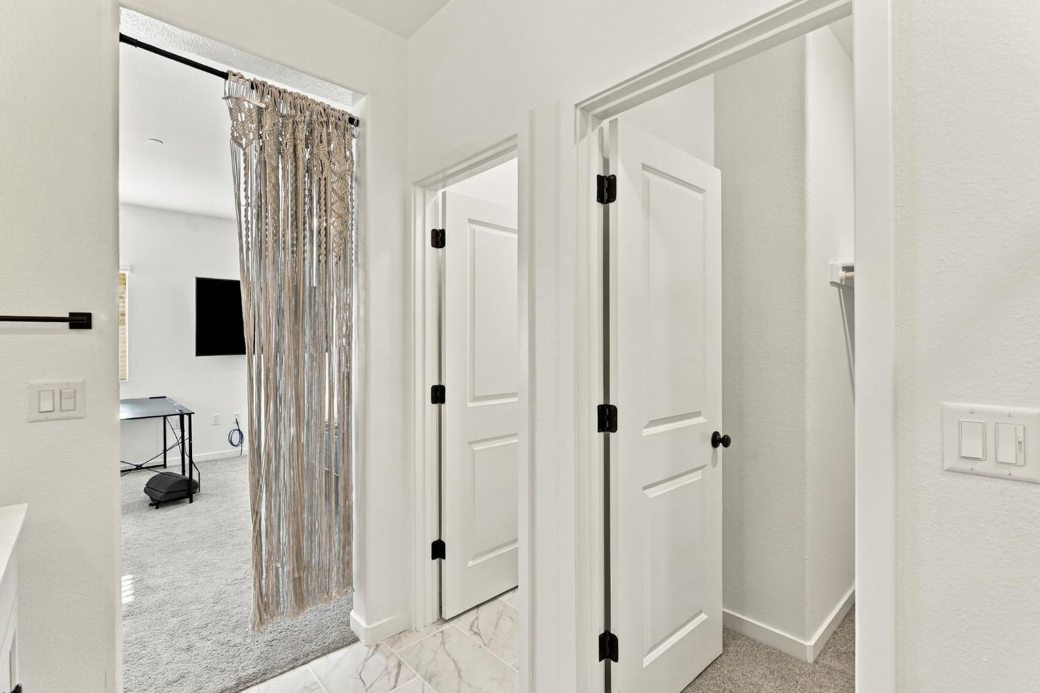 12186 Grey Crow Circle