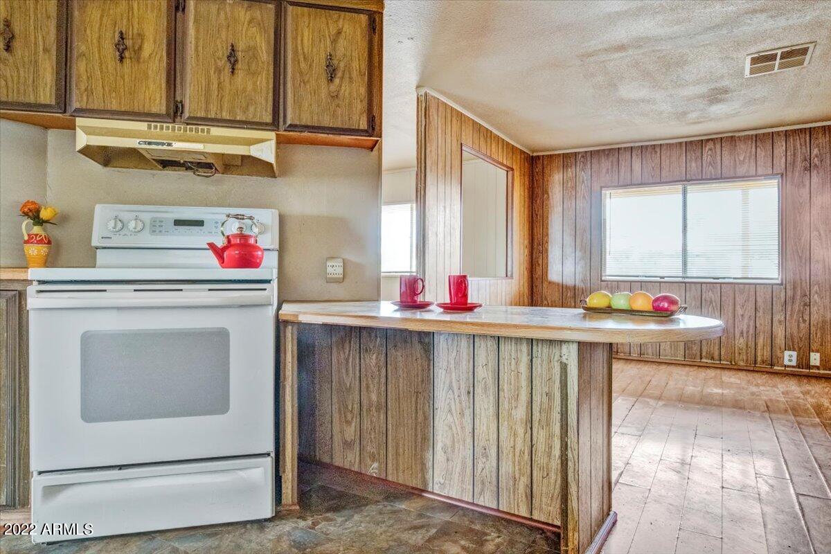 775 E Southern Avenue