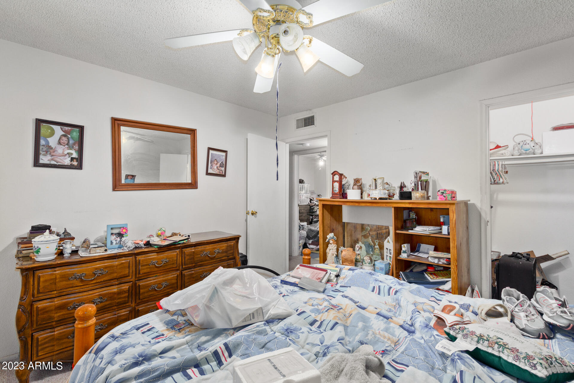 1409 N SAWYER