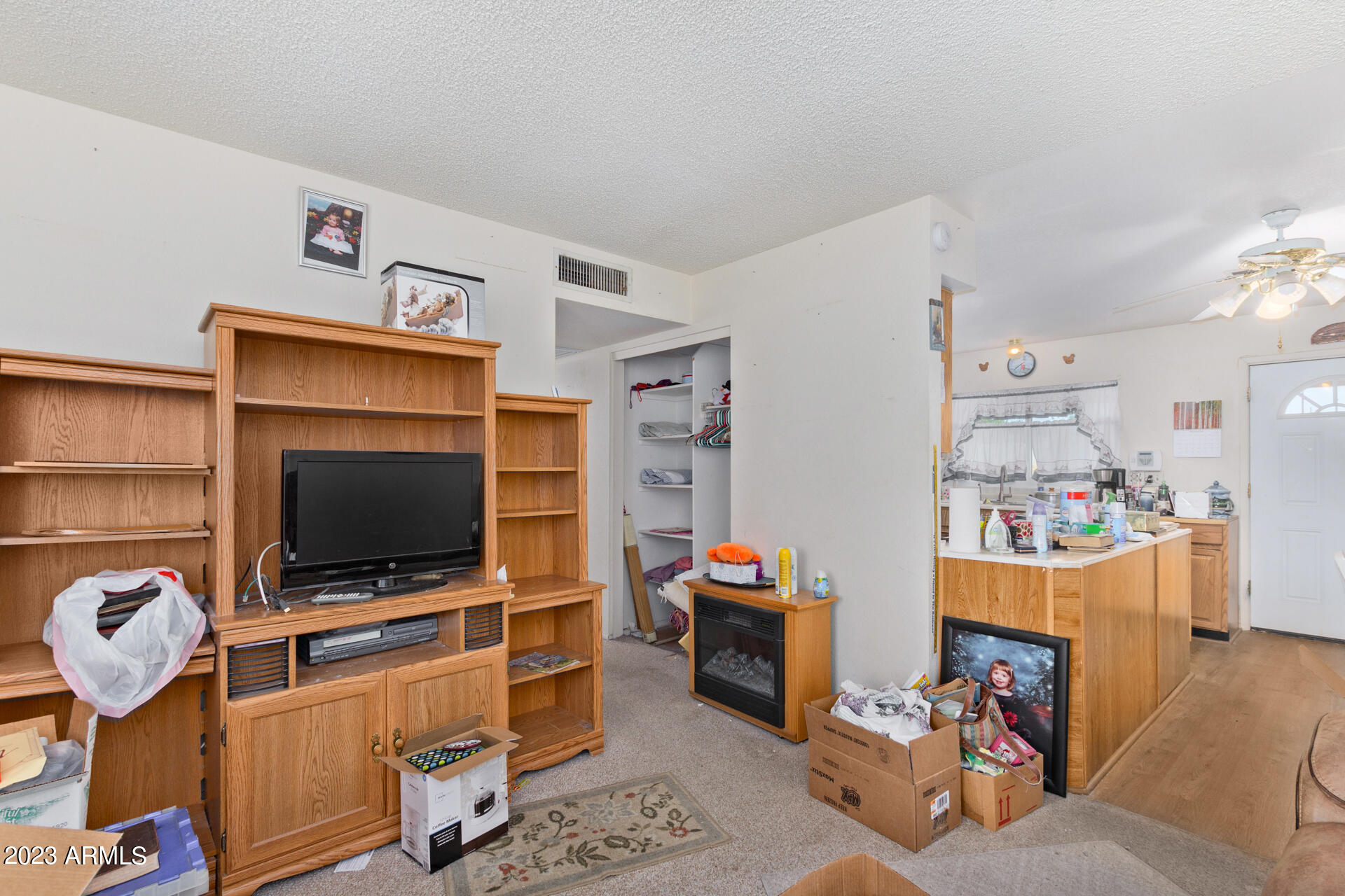 1409 N SAWYER