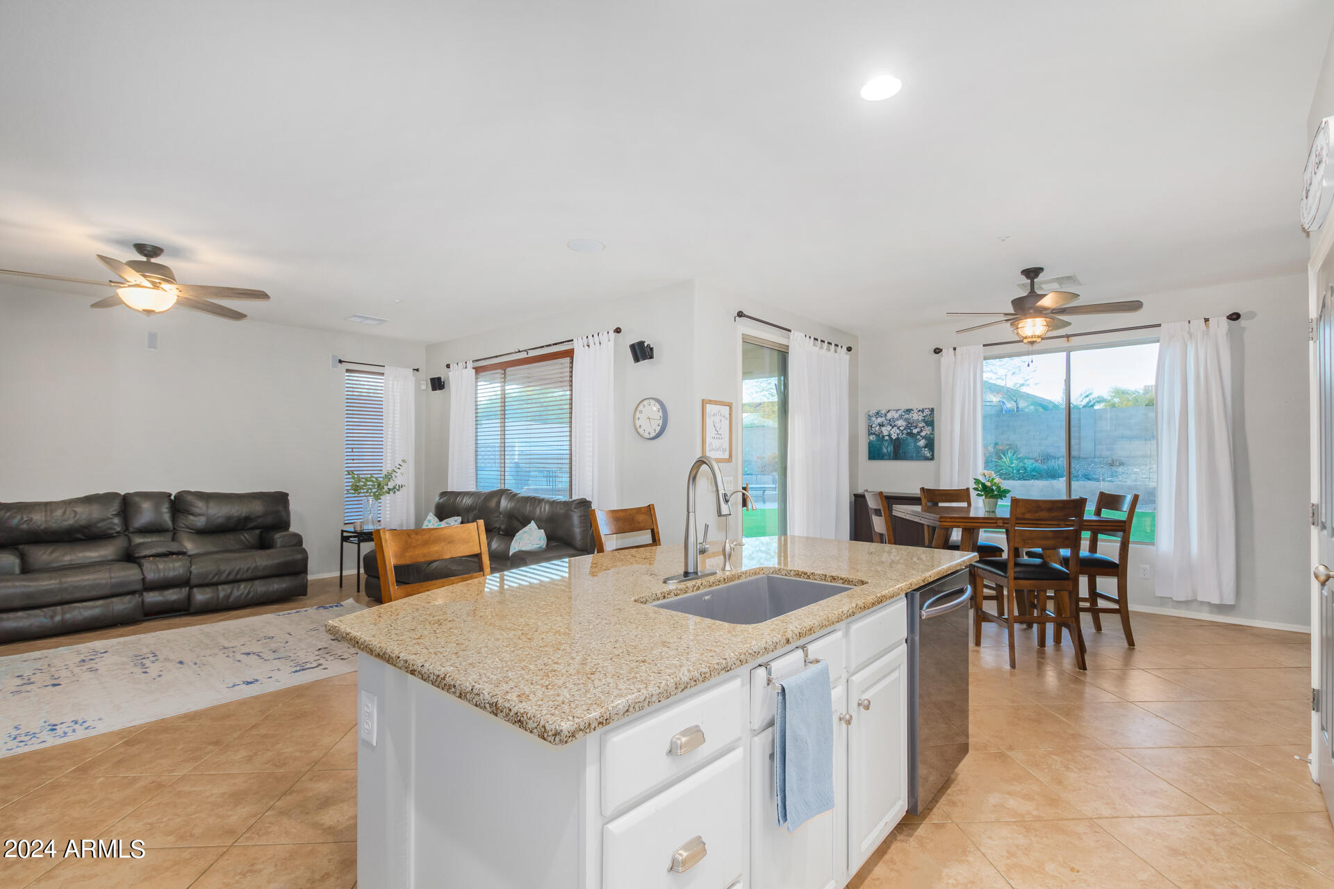 12662 W Miner Trail