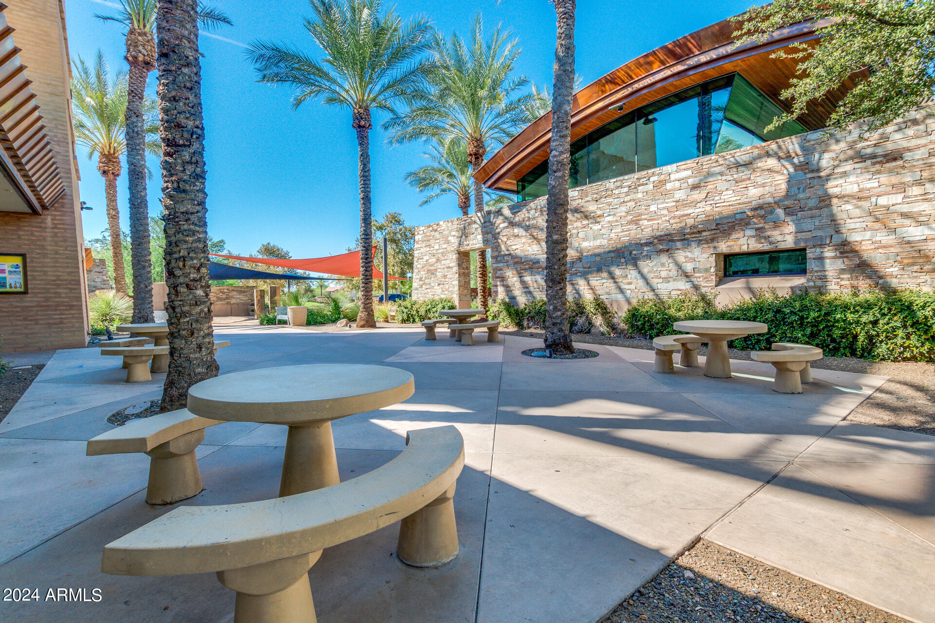 12662 W Miner Trail