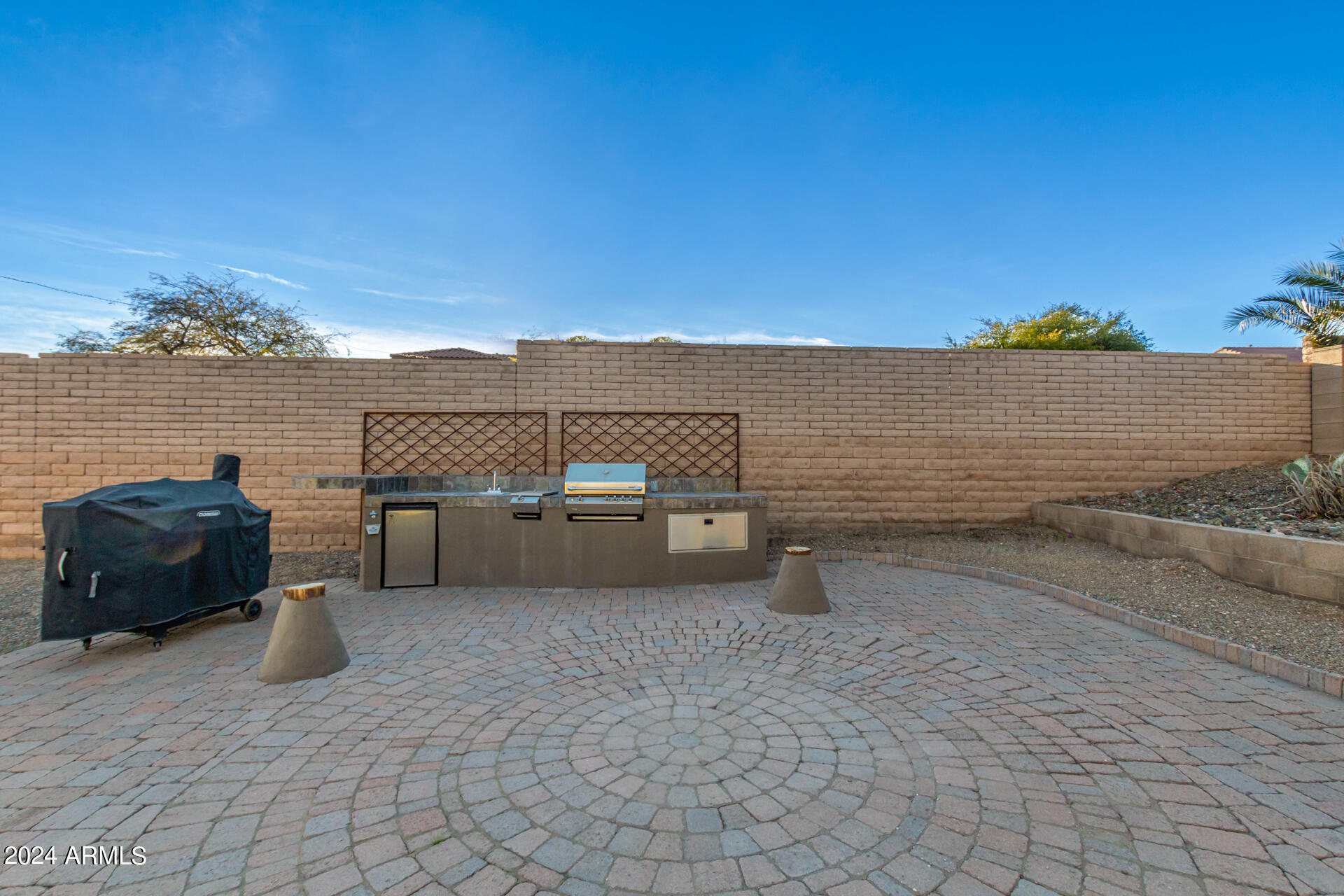 12662 W Miner Trail