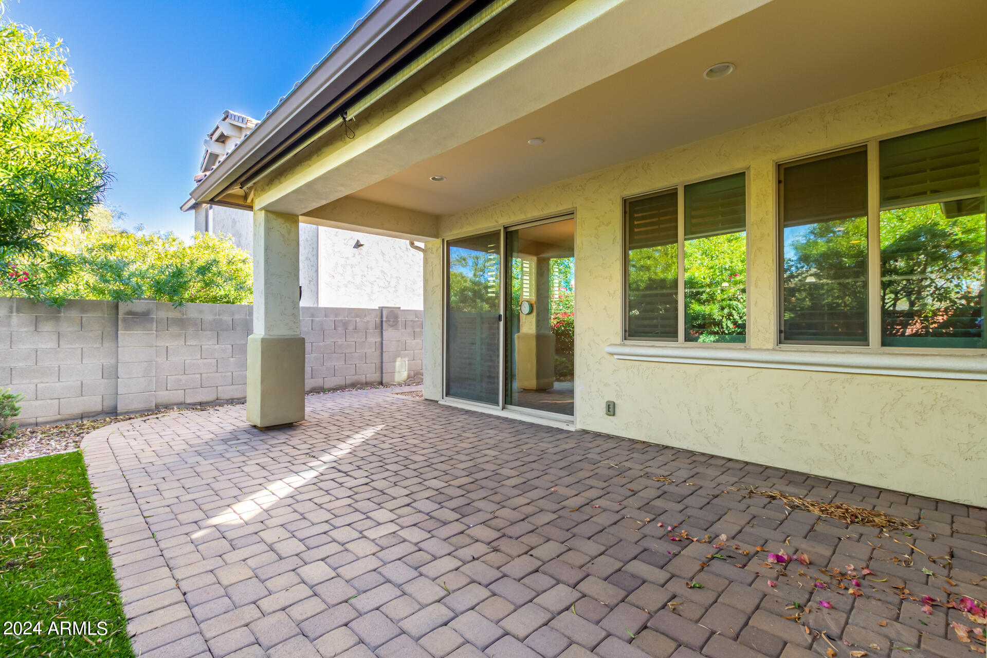 2116 S Nancy Lane