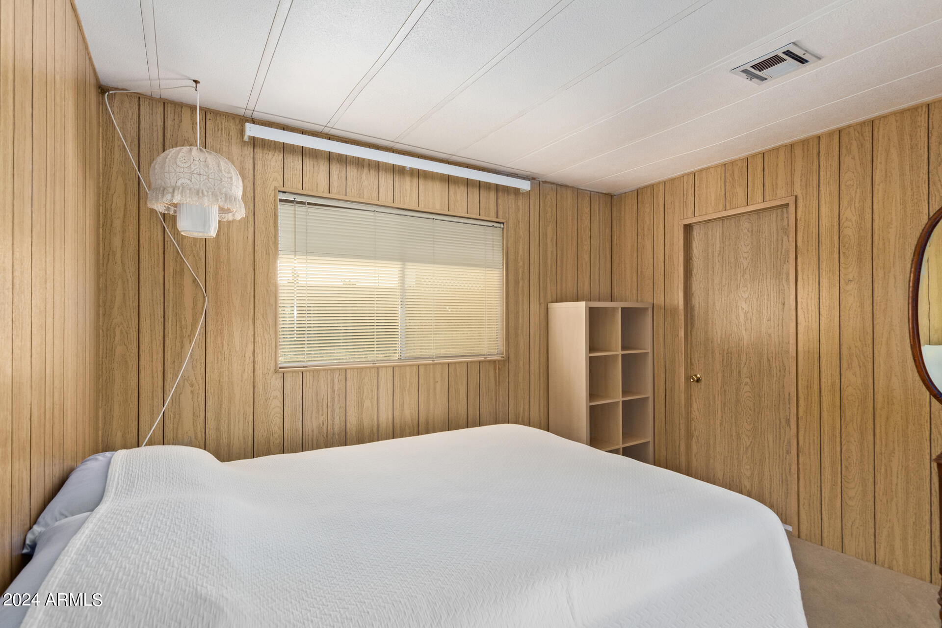 8821 E ILLINOIS Avenue